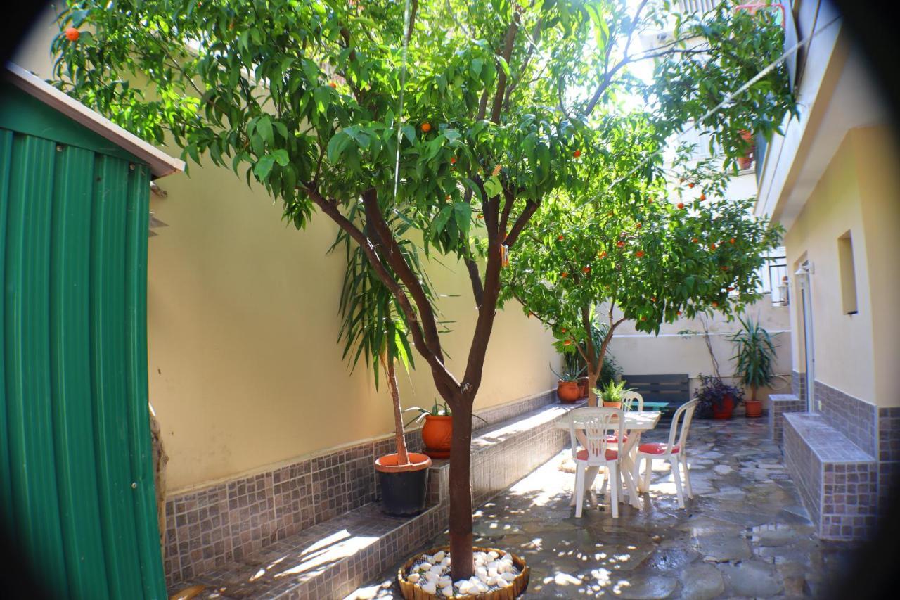 Filoxenia Apartment Athen Exterior foto